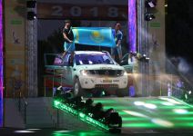 Arzyly güne bir ädim