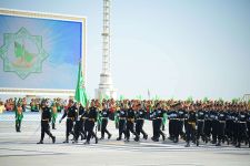 Garaşsyzlygyň gadyrly harby dessury