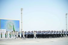 Garaşsyzlygyň gadyrly harby dessury