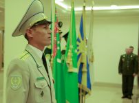 Gerçekligiň mekdebini geçenler