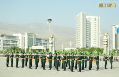 Harby uçurymlar serkerdelik ýoluna gadam goýdular