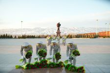 Merdana pederleriň ruhuna tagzym