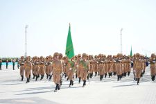 Mertebe tugy ygtybarly gollarda