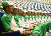 Meýdan mertleri söýýär