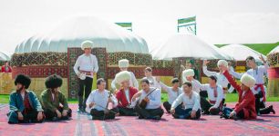 «Rowaçlanýan ilime pasly bahar – ýaz geldi»