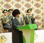 Rowana ak ýollar garaşýar bize