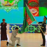 Şa serpaýyňyz gutly bolsun, Watan goragçylary!