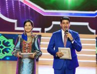 Şa serpaýyňyz gutly bolsun, Watan goragçylary!