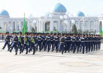 Şanly toýda harby kuwwatymyzyň dabaralanmasy