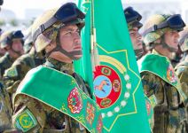 Şanly toýda harby kuwwatymyzyň dabaralanmasy