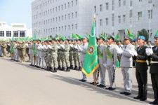 Söweşjeň baýdak milli goşunyň ykrarnamasy