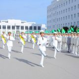 Uçurymlar,  ýollaryňyz ak bolsun!