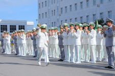 Uçurymlar,  ýollaryňyz ak bolsun!