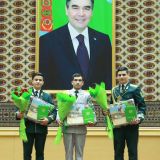 Watan goragçylary – Türkmenistanyň Ýaşlar baýragynyň eýeleri