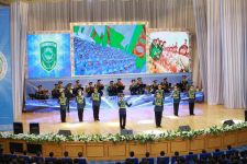 Watan goragçylarynyň baýramçylyk sowgady