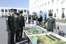 Watan goragçylarynyň gününe bagyşlanan sergi