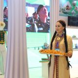 Ýaşlar ýylyna bagyşlanan halkara ylmy-amaly maslahat we sergi öz işine başlady