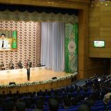 Ýeňşiň 73 ýyllygynyň şanyna