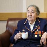 Ýeňşiň 73 ýyllygynyň şanyna