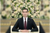 Türkmenistanyň Prezidenti Ýewropanyň täzeleniş we ösüş bankynyň ýolbaşçysyny kabul etdi