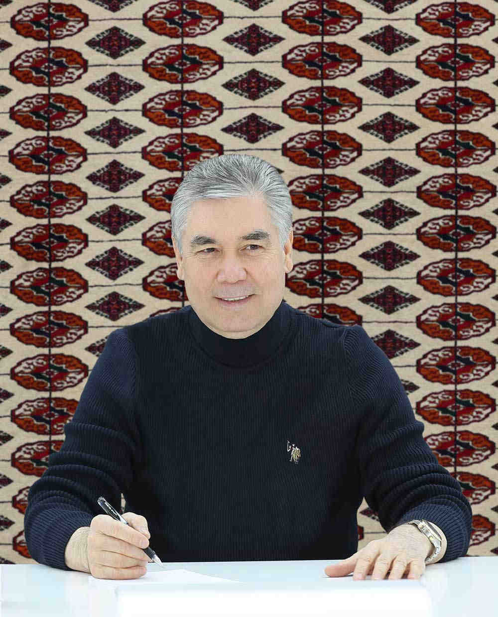 Ahal welaýatynyň täze, döwrebap edara ediş merkeziniň gurluşygynyň barşy ara alnyp maslahatlaşyldy