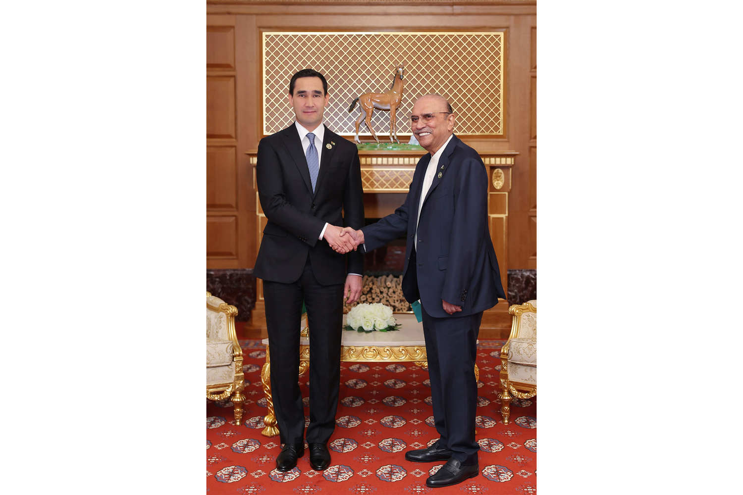 Arkadagly Gahryman Serdarymyzyň Asif Ali Zardari bilen duşuşygy