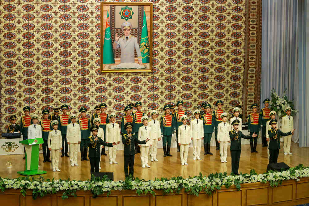 Dabaraly maslahat geçirildi