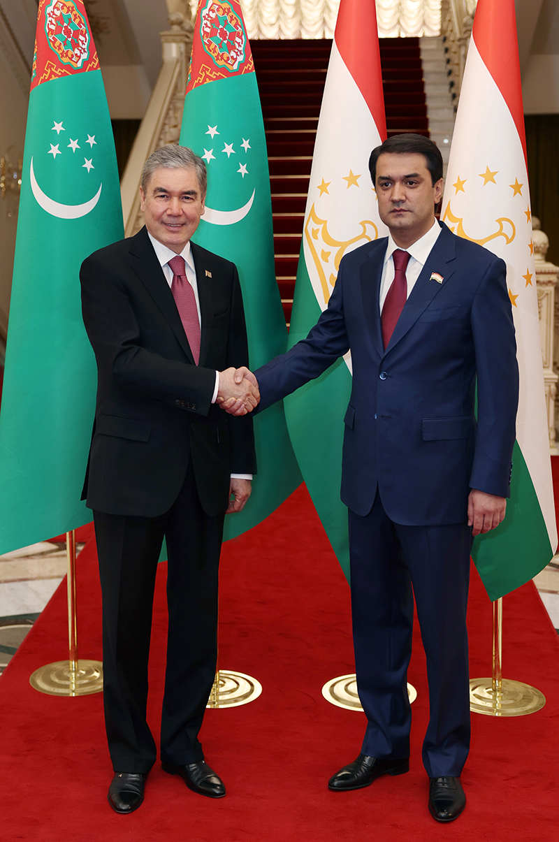 Gahryman Arkadagymyz Rustam Emomali bilen duşuşdy