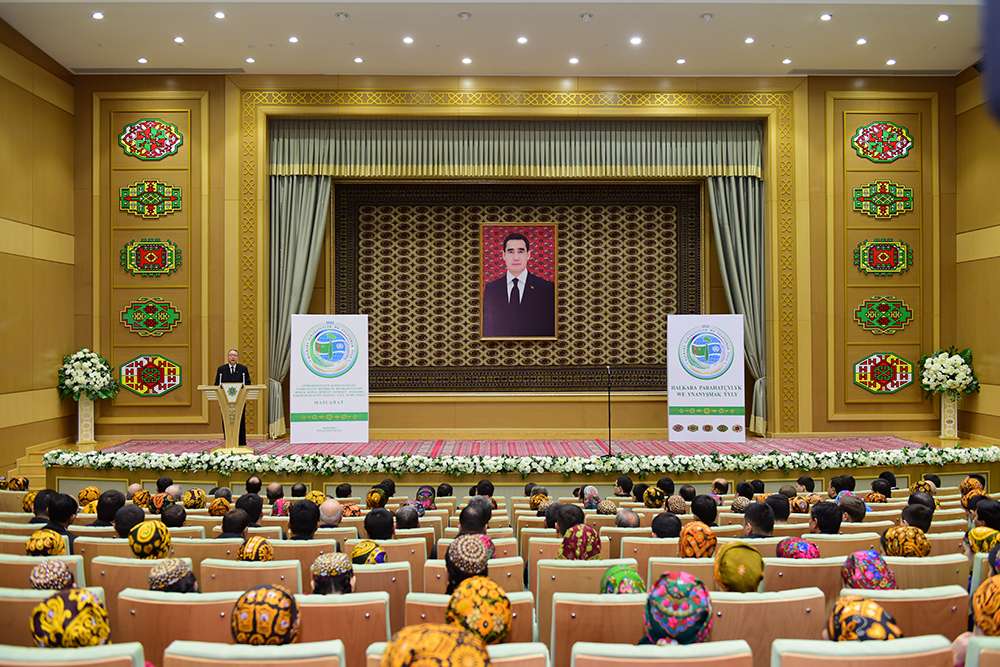 Goşa mukaddesligiň şanyna