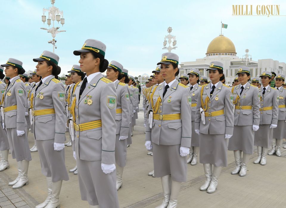 Halkara zenanlar güni mynasybetli hormatly Prezidentimiziň adyndan pul sowgatlary gowşurylar