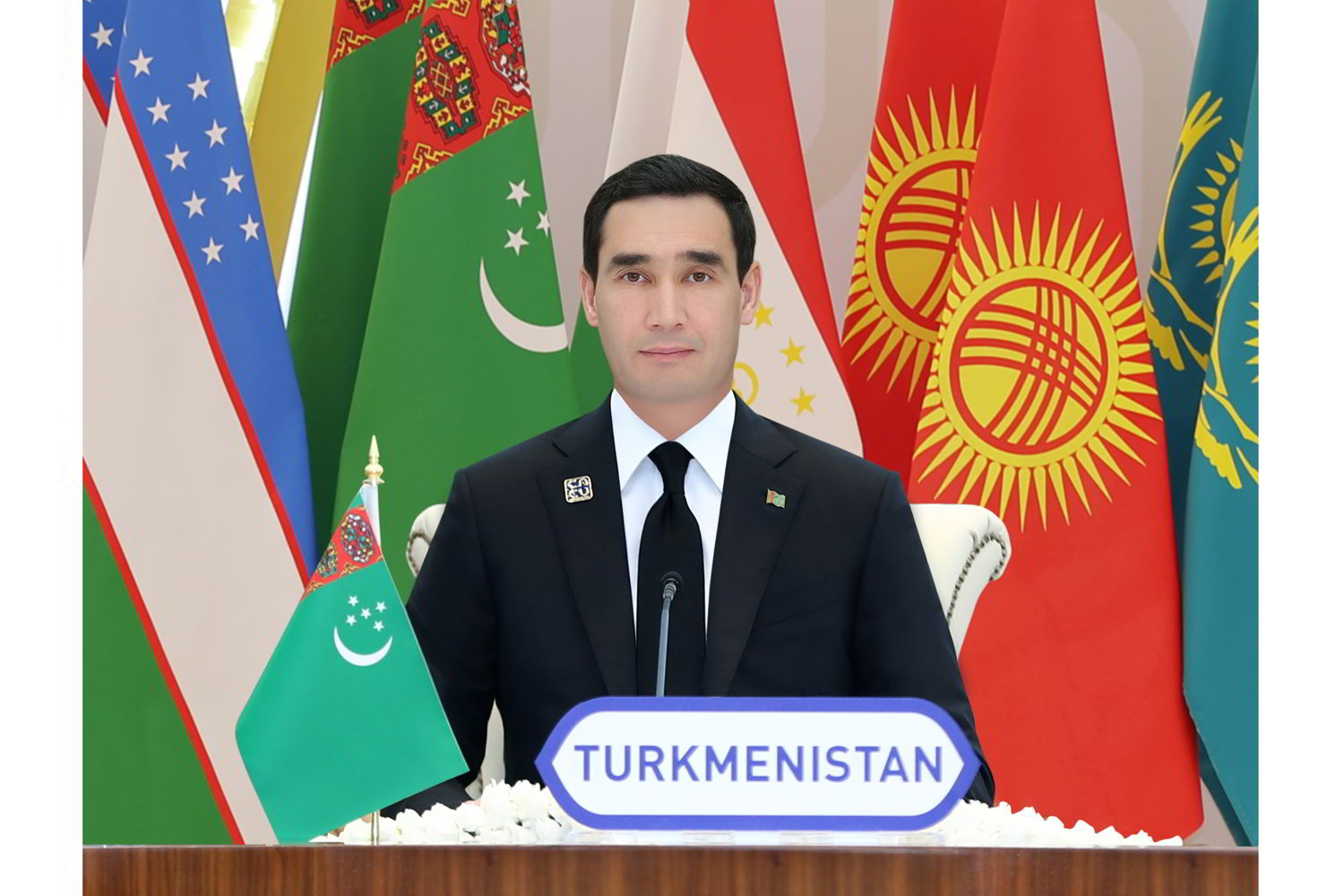 Hormatly Prezidentimiz «Merkezi Aziýa – Ýewropa Bileleşigi» sammitinde çykyş etdi