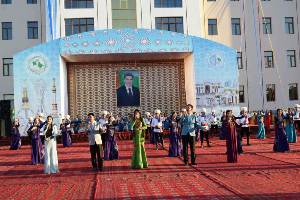 Lebap welaýatynyň merkezinde ýaşaýyş jaýlarynyň açylyş dabarasy boldy