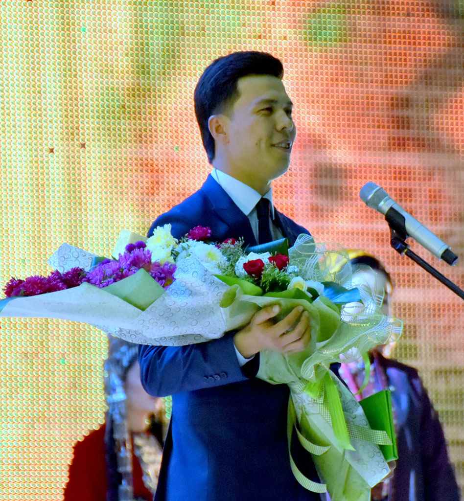 Meşhur aýdym-sazly bäsleşigiň jemleýji tapgyry geçirildi