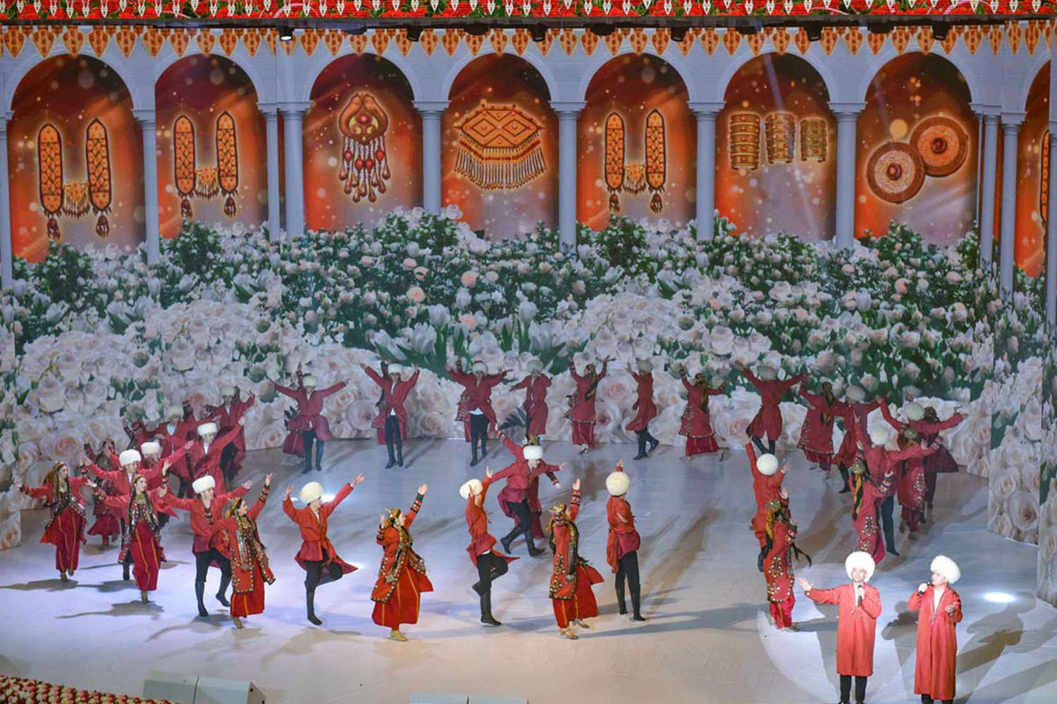 Mukamlar köşgündäki baýramçylyk konserti