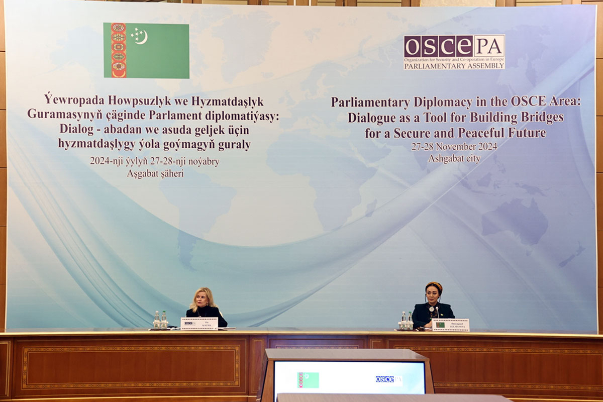 Parlament diplomatiýasy dabaralanýar