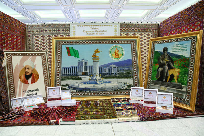 Senagatçylar we telekeçiler birleşmesiniň giň gerimli sergisi