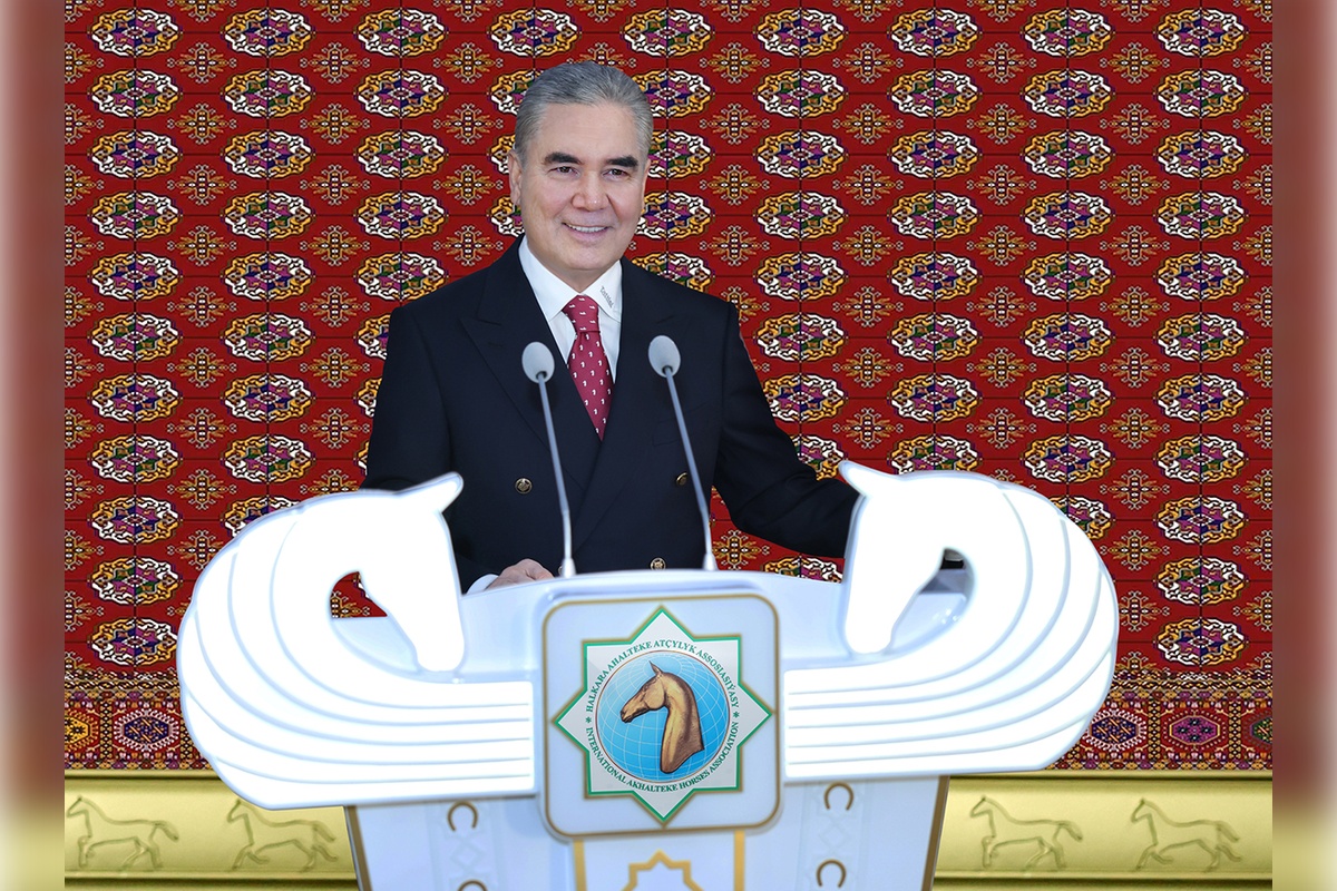 Türkmen halkynyň Milli Lideri, Türkmenistanyň Halk Maslahatynyň Başlygy Gahryman Arkadagymyzyň Türkmenistanyň Prezidentiniň Ahalteke atçylyk toplumynyň açylyş dabarasyndaky ÇYKYŞY