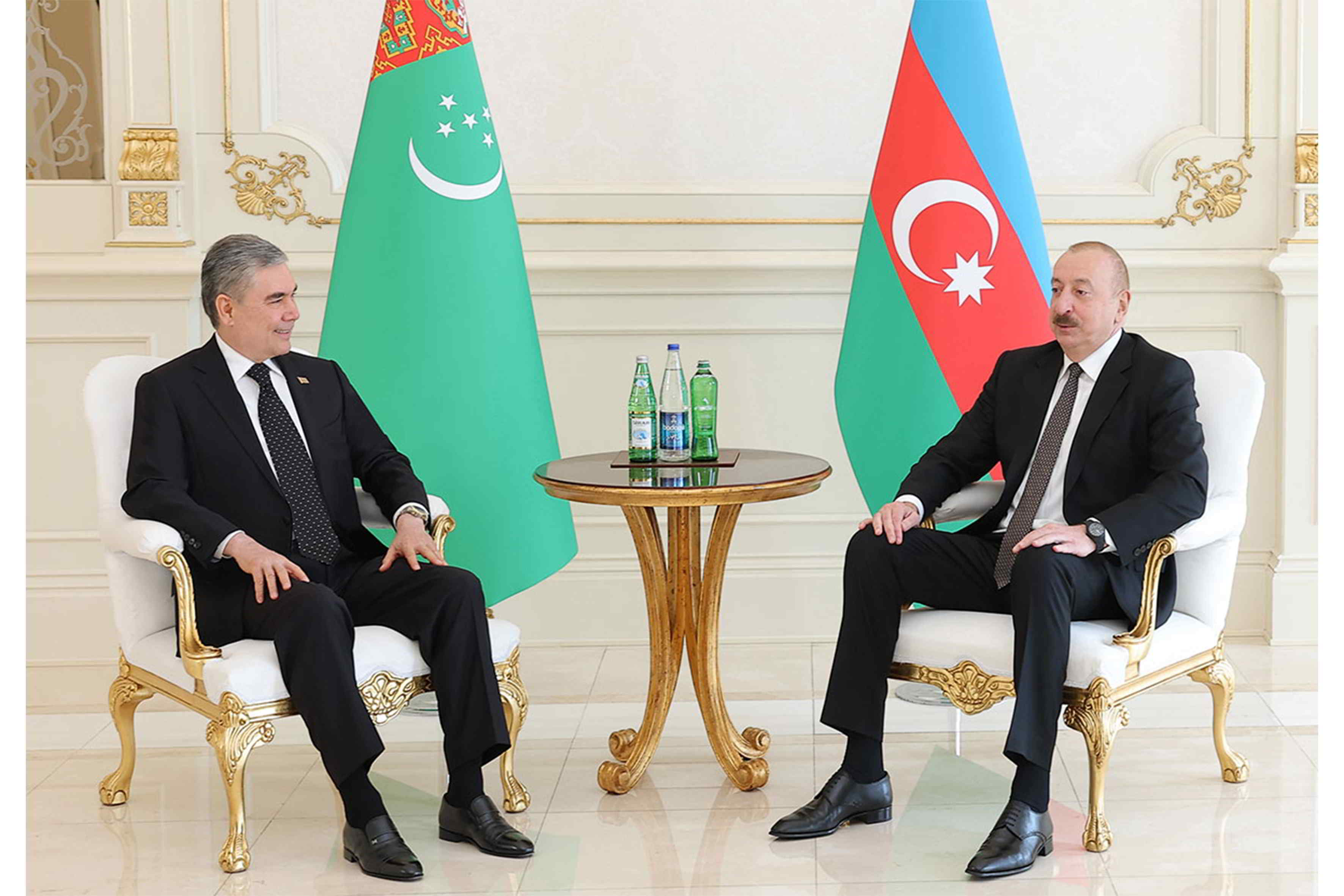 Türkmen halkynyň Milli Lideriniň Azerbaýjan Respublikasyna sapary başlandy