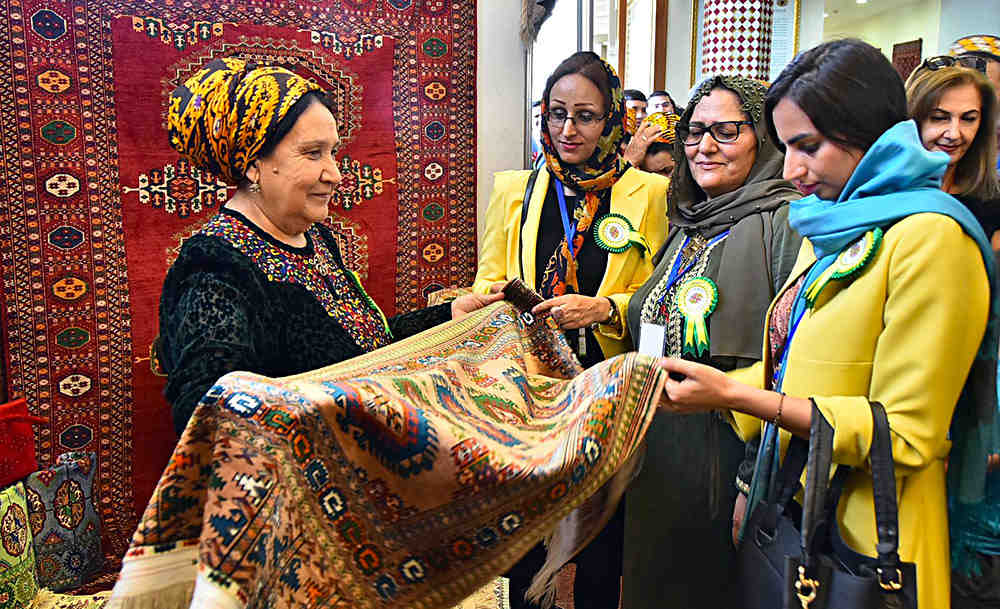 Türkmen halyşynaslarynyň bütindünýä jemgyýetiniň XIX mejlisi we halkara sergisi