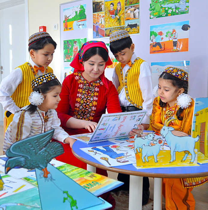 Türkmenistan bilim we saglygy goraýyş ulgamlaryny maliýeleşdirmegi artdyrýar