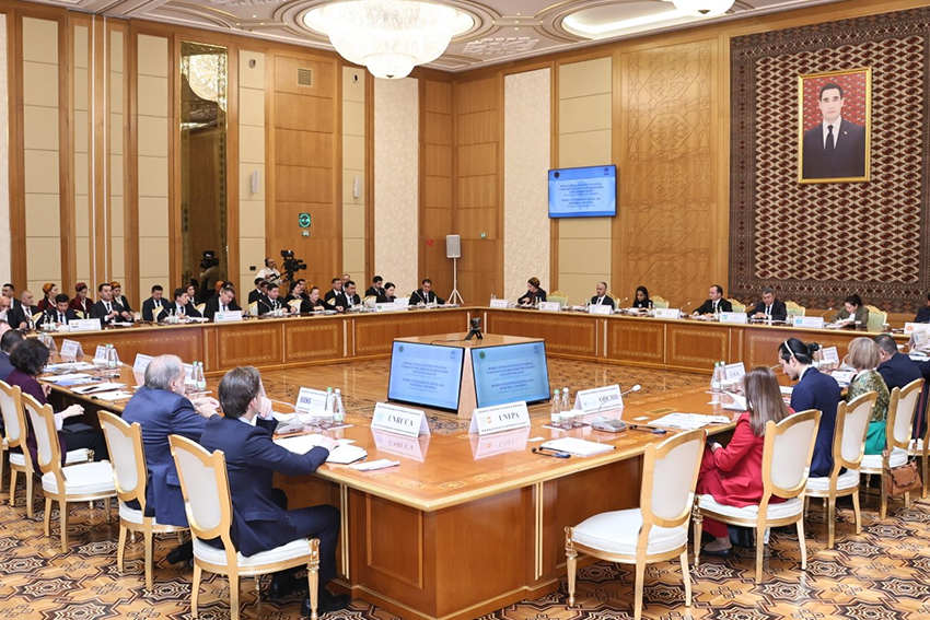 Türkmenistan – raýatsyzlygy aradan aýran ýurt