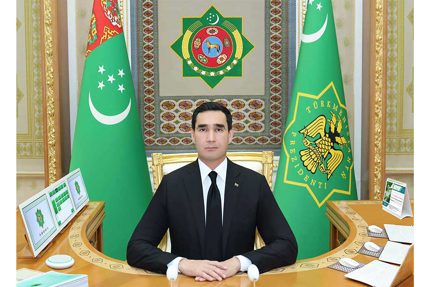 Türkmenistanyň Ministrler Kabinetiniň mejlisi