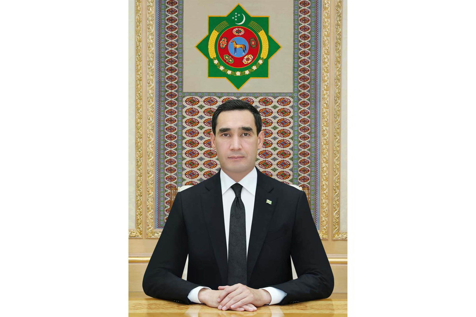 Türkmenistanyň Prezidenti Ahal welaýatynda täze, döwrebap Bagtly zamana obasynyň açylyş dabarasyna gatnaşyjylary gutlady