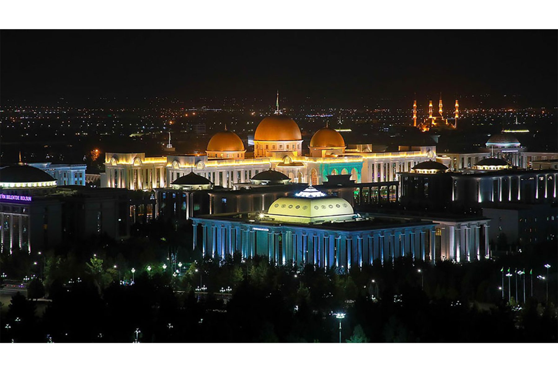 Türkmenistanyň Prezidenti Alžir Halk Demokratik Respublikasynyň Prezidentini gutlady