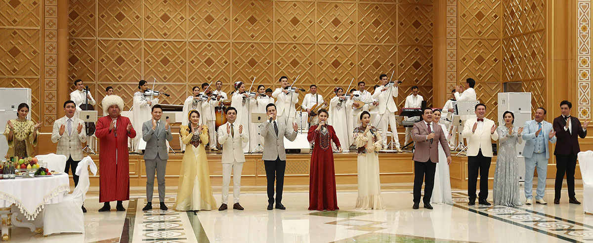 Türkmenistanyň Prezidenti Gurbanguly Berdimuhamedow paýtagtymyzdaky Kabul ediş merkezinde geçirilen baýramçylyk dabarasyna gatnaşdy