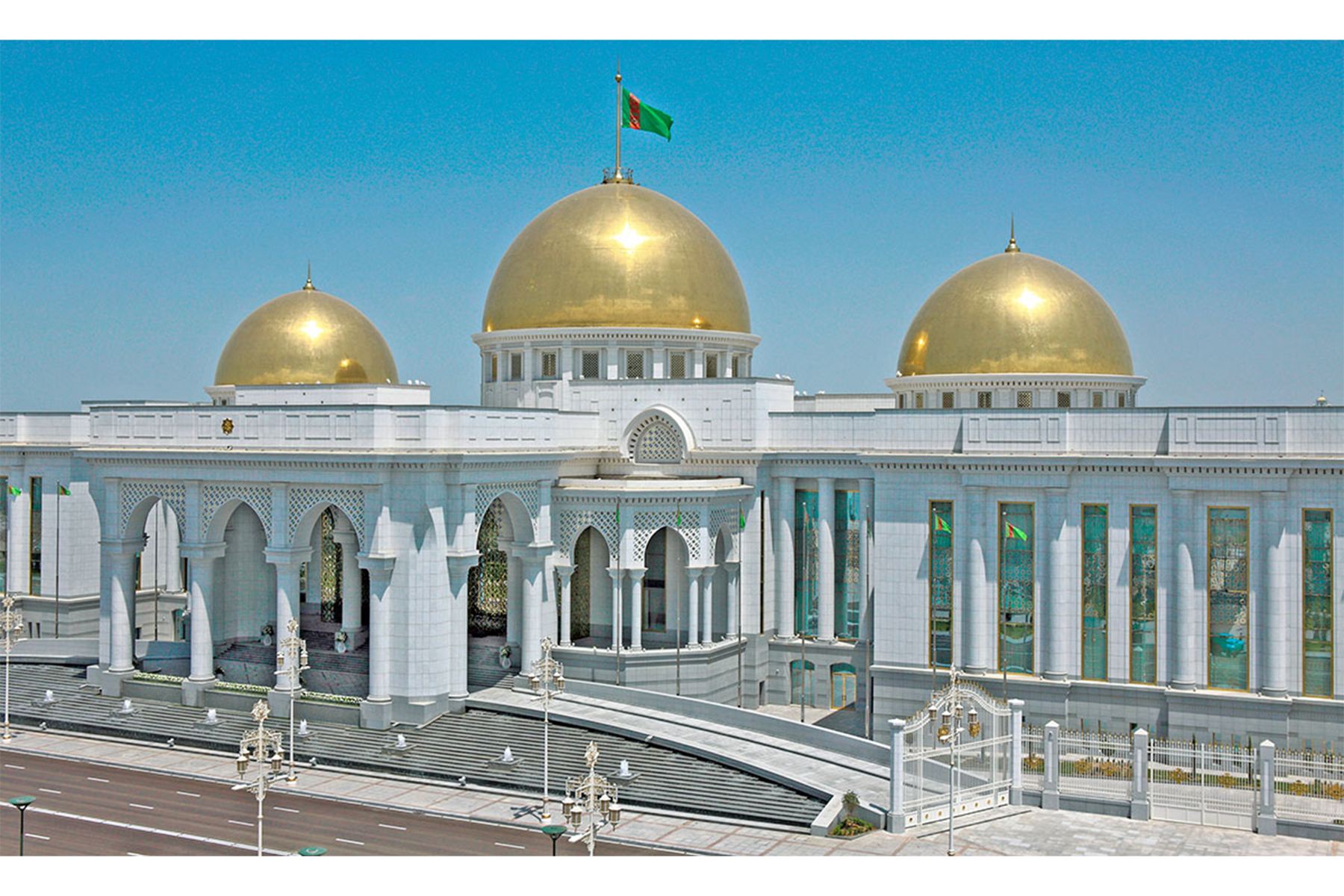 Türkmenistanyň Prezidenti Katar Döwletiniň Emirini gutlady