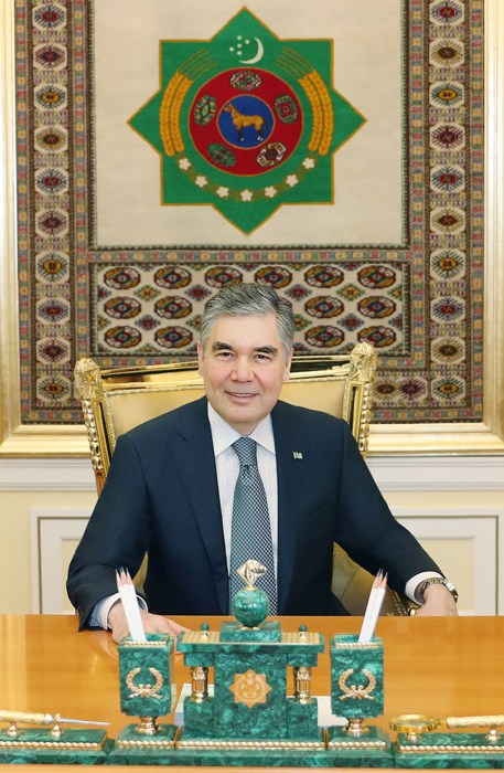 Türkmenistanyň Prezidenti milli ykdysadyýetimizi ösdürmek boýunça iş maslahatyny geçirdi