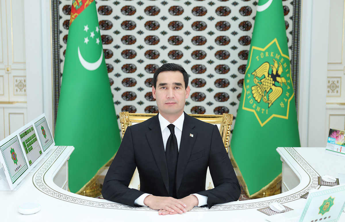 Türkmenistanyň Prezidenti sanly ulgam arkaly iş maslahatyny geçirdi
