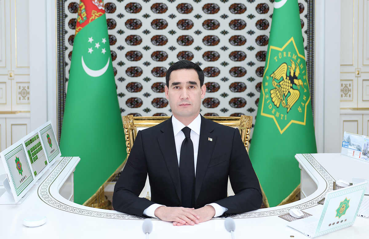 Türkmenistanyň Prezidenti sanly ulgam arkaly iş maslahatyny geçirdi