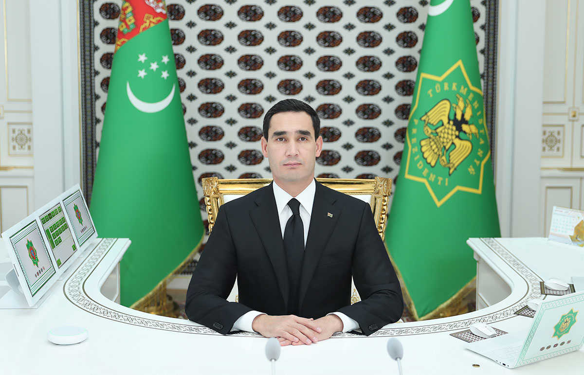 Türkmenistanyň Prezidenti sanly ulgam arkaly iş maslahatyny geçirdi